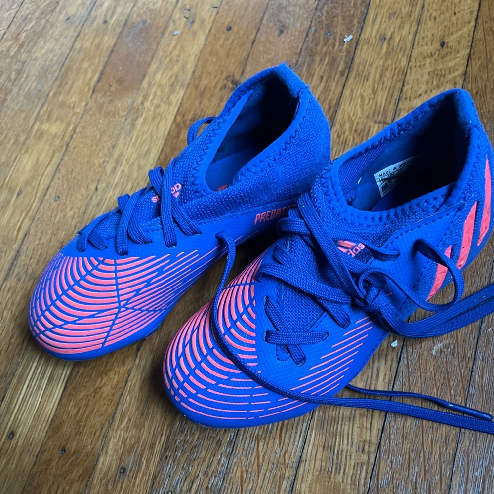 SOCCER CLEATS